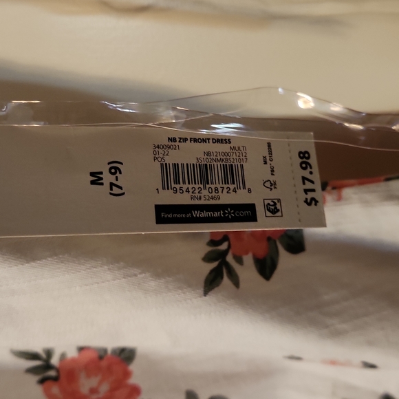 Dress - Picture 2 of 2